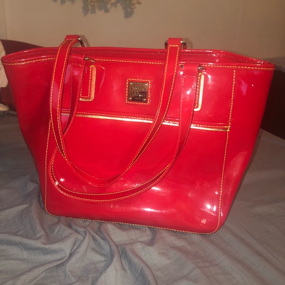 Purse - Picture 1 of 1